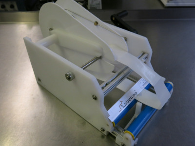 Labelroo Manual Labelling Machine, Year 2022.