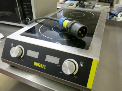 Buffalo Double Induction Hob, Model GF239-03.