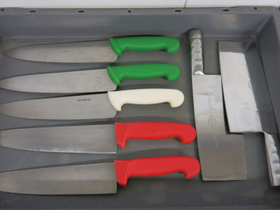 7 x Assorted Commercial Kitchen Knives (As Viewed).