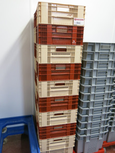 9 x Allibert 13060 Hard Plastic Drainer Baskets. Size H30 x W40 x L60cm.