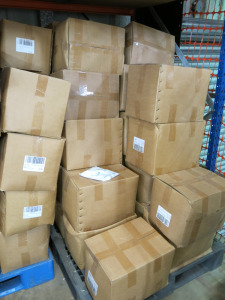 Approx 40 x 48 Chilled Packaging Non Toxic Cool Gel Packs.