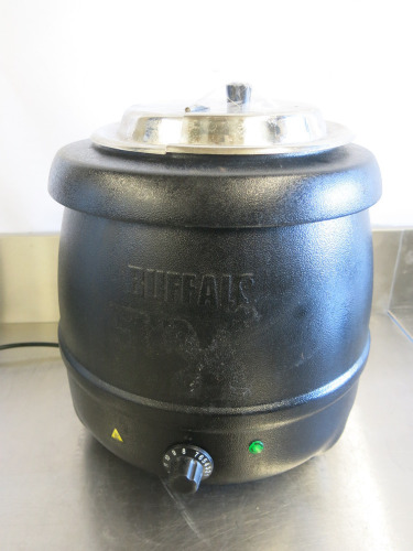 Buffalo L715 Soup Kettle.