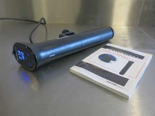 Sousvide iVide Thermal Circulator Home 2.0, Model SVT-01046, S/N 0893. Comes with User Guide. Appears New/Unused.