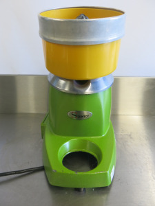 Santos Commercial Citrus Juicer, Type 11, S/N 1036538.