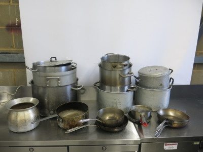 Assortment of Metal/Aluminium Stew Pots, Frying Pans & Containers to Include: 6 x Stew Pots, 4 x Frying Pans, 3 x Sauce Pans, 1 x Steamer & 2 x Containers