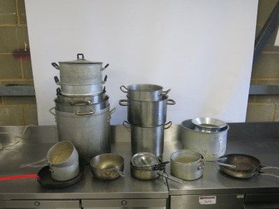 Assortment of Metal/Aluminium Stew Pots, Frying Pans & Containers to Include: 6 x Stew Pots, 3 x Frying Pans, 6 x Sauce Pans, 1 x Steamer &1 x Containers
