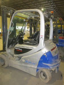 Still Electric 3.5 Ton Forklift Truck, Model RX60-35, S/N 516325C00319. Rated Capacity 3500KG. Next Inspection Due 13/12/25. Comes with SE Series Battery Charger....