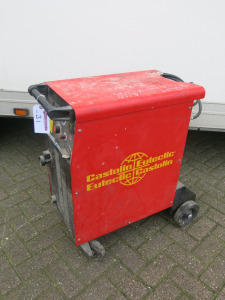 Castolin Mig Welder, Type Castomig 250C 4R, S/N 11450875, 3 Phase. Comes with Mig Welding Torch & Earth Strap.