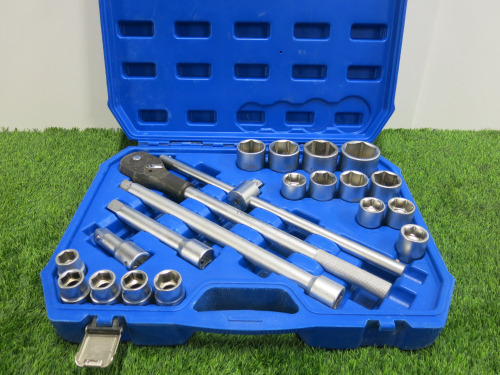 Condor Werkzeug Industrial Quality Chrome Vanadium Steel, 21 Pcs Socket Set, Hex 19-50mm, Hex 3/4" Sq Drive. Comes in Plastic Carry Case.