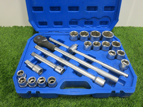 Condor Werkzeug Industrial Quality Chrome Vanadium Steel, 21 Pcs Socket Set, Hex 19-50mm, Hex 3/4" Sq Drive. Comes in Plastic Carry Case.