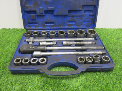 Condor Werkzeug Industrial Quality Chrome Vanadium Steel, 21 Pcs Socket Set, Hex 19-50mm, Hex 3/4" Sq Drive. Comes in Plastic Carry Case.
