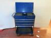 Mac Tools Mobile Tool Chest with 3 Drawers & Cantilever Shelves. Size (H) 100cm x (W) 77cm x (D) 44cm. NOTE: Hydraulic ram for lid requires replacing - 3