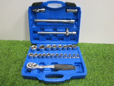 Condor Werkzeug Industrial Quality Chrome Vanadium Steel 27 Pcs Socket Set, Hex 8-32mm, 1/2" Sq Drive. Comes in Plastic Carry Case.