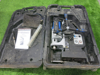BDS Magnetic ProfiPlus Drilling Machine, Model MAB 825, S/N 0268, YOM 2024. Comes with Drill Chuck, Tapping Chuck, Assorted Drill Bits & Carry Case.