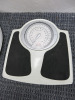 2 x Assorted Weighing Scales to Include: 1 x Hanson & 1 x Salter. - 3