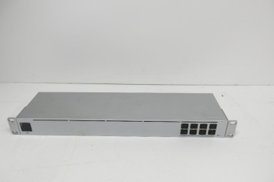 Unifi Network Aggregation Switch.
