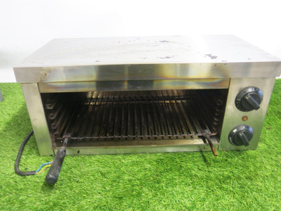iMettos ES-2000-Salamander Electric Countertop Grill. Size H28cm, W61cm & D31cm. NOTE: no plug & condition as viewed.
