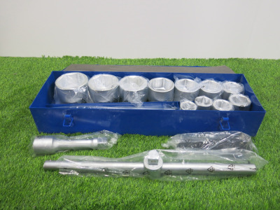 New Condor Werkzeug Industrial Quality Chrome Vanadium Steel,16 Pcs Socket Set, Hex 1" Sq Drive. Comes in Metal Container.