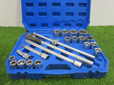 Condor Werkzeug Industrial Quality Chrome Vanadium Steel, 21 Pcs Socket Set, Hex 19-50mm, Hex 3/4" Sq Drive. Comes in Plastic Carry Case.