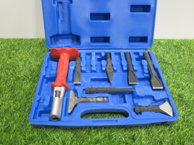 Condor Werkzeug 15 Pcs Chisel & Punch Set. Comes in Plastic Carry Case. NOTE: incomplete set.