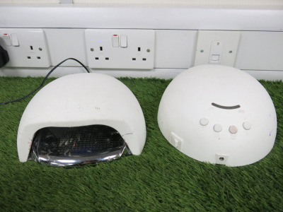 2 x CND 4 Level Nail Dryers.