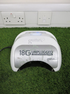 Gelish OPI Star Light, 18g High Performance LED Nail Light, Model GL903.