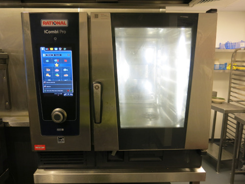 Rational iCombi Pro Oven, Model LM100BE.AXAXX, S/N E61SJ22042963270, YOM 2022. 3 Phase, Size H75 x W85 x D85cm. Comes with Mobile Metal Stand, Size H100 x W86 x D75cm and Quantity of Care Tabs.