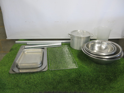 Quantity of Kitchen Accessories to Include: 3 x Assorted Sized Tab Grabbers, 6 x Assorted Sized Stainless Steel Mixing Bowls, 1 x Vogue Stock Pot with Lid, 2 x Genware Metal Trays, 1 x Large Plastic Jug, 2 x Metal Trays & 1 x Wire Cooling Rack,