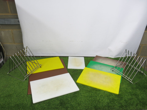 2 x Metal Chopping Board Holders & 7 x Assorted Boards.