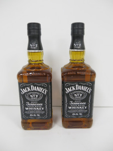 2 x Bottles of Jack Daniel's Old No 7 Tennessee Sour Mash Whiskey, 70cl.