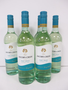 6 x Bottles of Jacobs Creek Pinot Grigio White Wine, 2023, 750ml.