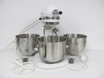 KitchenAid Heavy Duty Bowl Lift Stand Mixer, Model 5KPM5, Comes with 3 x Mixing Bowls & 4 x Assorted Mixing Attachments.