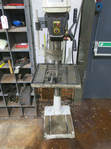 Axminister Trade AT540PD Heavy Duty Floor Standing Drill Press, S/N 20AM-002001-16, YOM 2020. Comes with Machine Vice.
