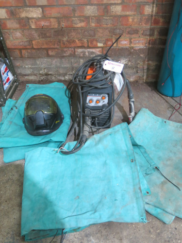 Jasin Pro Mig 160 Welder, Comes with Welding Mask and 3 x Welding Curtains.