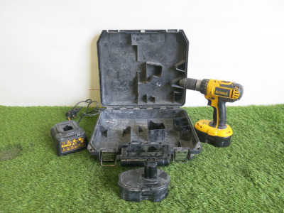 DeWalt DC725 Type 10 Cordless Driver Drill, in Original Carry Case, with 2 x Batteries & Charger.