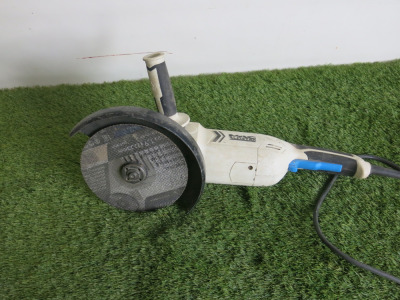 MacAllister MSAG2000 Corded Angle Grinder.