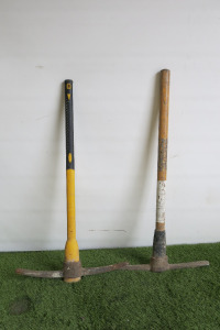 2 x Pickaxes.