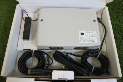Vado Individual SmartDial 2 Outlet Bath & Shower Valve, in Original Box.