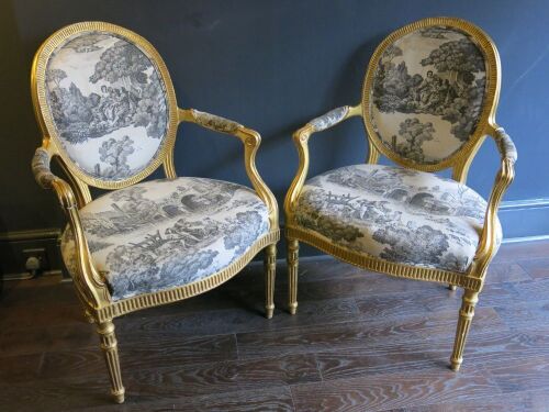 Assets of 18th Century Mirror & Antique Furniture Shop in Pimlico, London, SW1