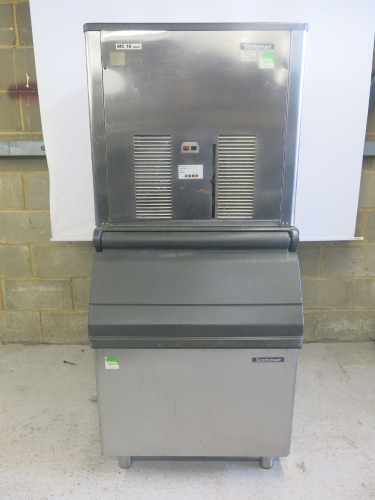 Scotsman Ice Machine, Model MC 16 Short, S/BG1673 13M.Size H173 x W77 x D85cm.