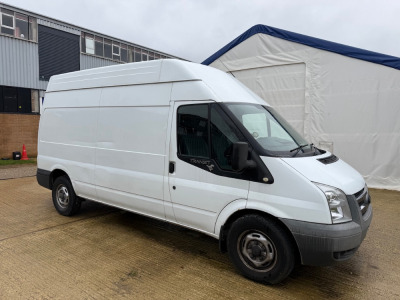 KP07 KCY: Ford Transit 140 T350 LWB RWD Van in White. Manual, Diesel, 2402cc....