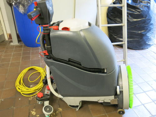 Numatic Nu-Assist Commercial Floor Scrubber, Model TT4045G. Comes with 2 x Boxes of Scrubbing Pads.