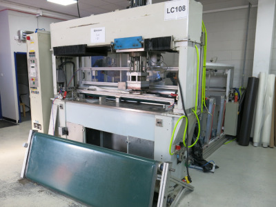 LC108 Electrically Powered Head Press Cutting Machine, Supplied by Global Cutting Technologies, Model TH-LC 30, Series TH-LC, S/N 7019, 3Phase, Machine Weight 3600kg, Possible Date of First Install 2001. Currently Used for Sponge Powder Puffs with Feed Lo