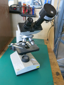 Miller Germany Microscope with Digital Camera DCM130, No Power Lead.
