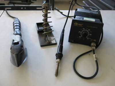 CSI 95+ Soldering Station with 2 x Additional Soldering Irons.