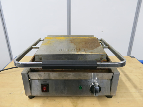 Buffalo DY997-02 Counter Top Contact Grill.