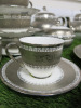 25 x Pieces of The East India Company Royal Bone China Toon Noon 18ct Gold Hand Painted Crockery to Include: 2 x Tea Pot, 6 x Milk Jugs, 4 x Sugar Bowls with 2 Lids, 3 x Tea Cups & 3 x Saucers, 4 x Coffee Cups, 2 x Saucers & 1 x Plate. - 4
