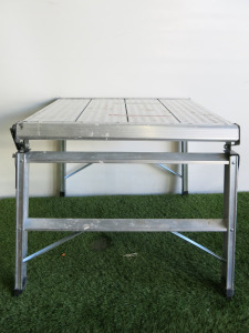 Prodeck Aluminium Workstand, Model DWDK606.