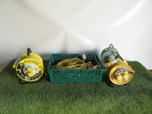 7 x 110V Extension Leads Includes 2 Way Split on Spools.
