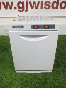Towel Warmer, Model RTD-8A In White.